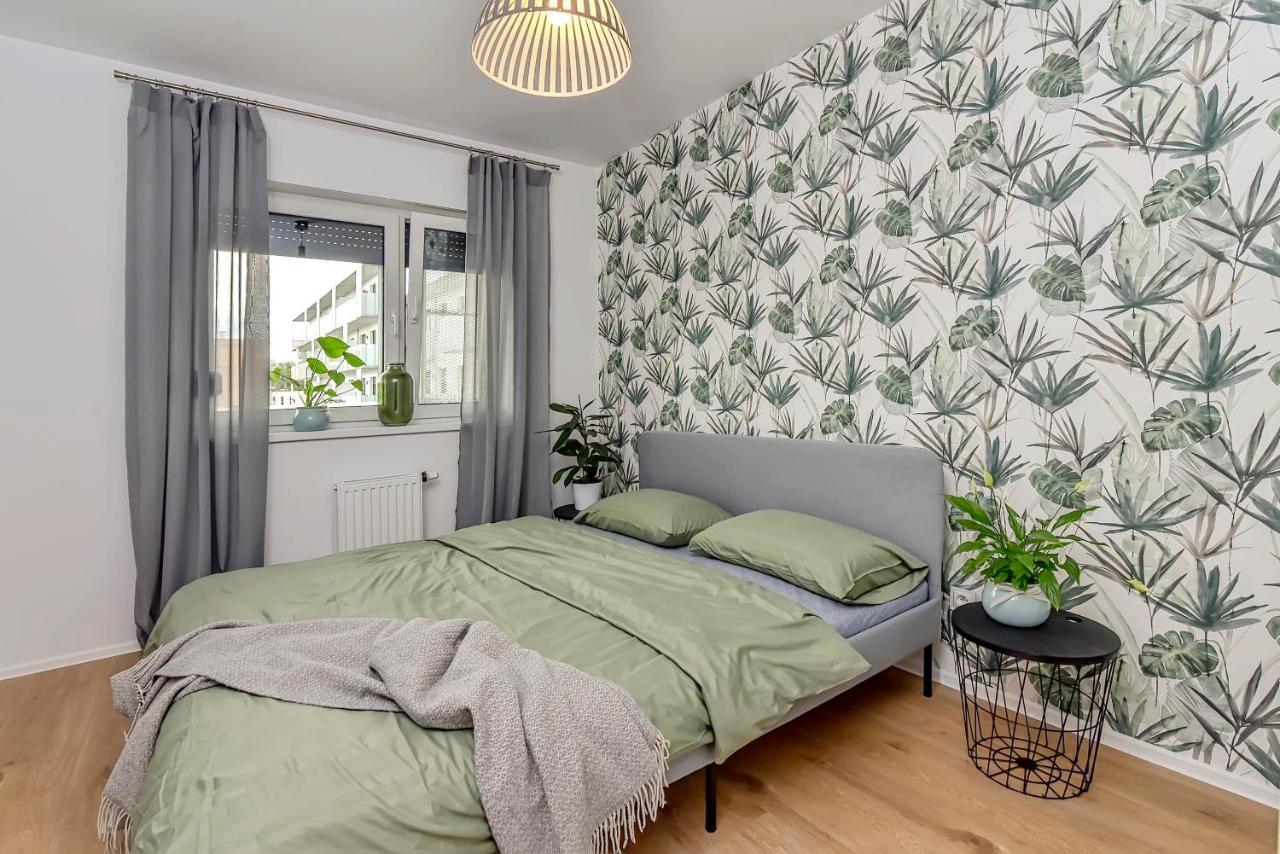 Nova Wozownia Appartement Leszno  Buitenkant foto